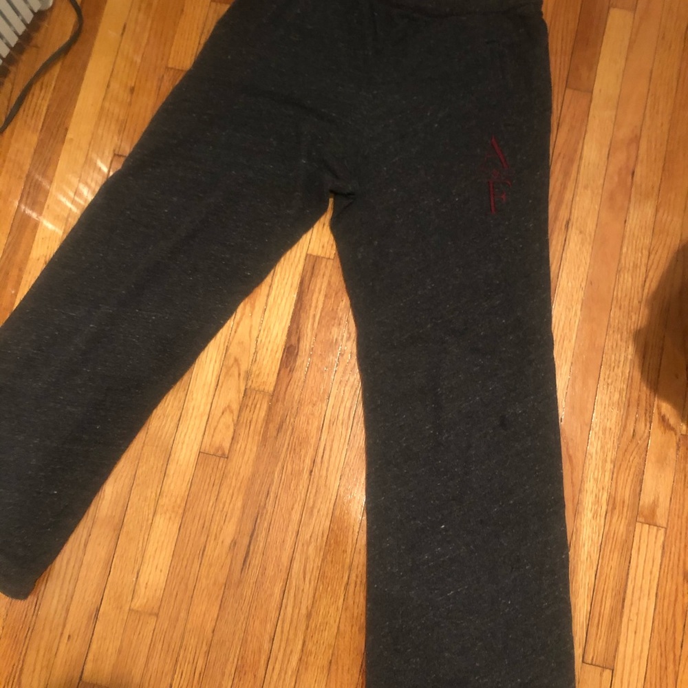 A&F Sweat pants - Picture 3 of 5